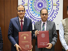 c-dot-signs-mou-with-indian-institute-of-technology-roorkee
